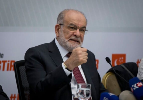 Karamollaoğlu’ndan ‘devlet yönetiminde liyakat’ vurgusu