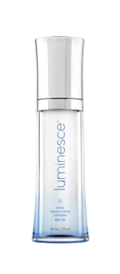 LUMINESCE İLE CİLDİNİZE GENÇLİK IŞILTISI KATIN