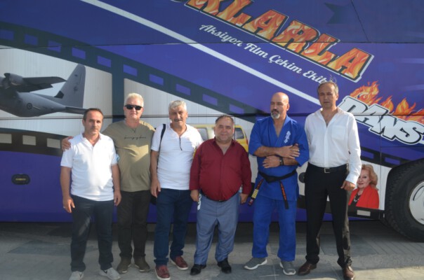 Oklarla Dans’ film ekibi Bursa’da