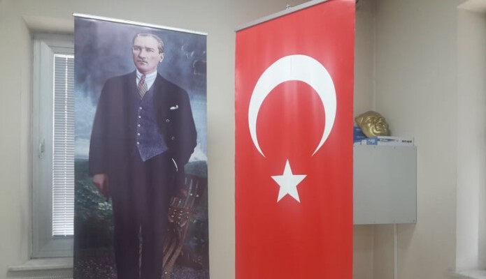 Ne diyanetten dayısını, ne milli eğitimden hocasını ne de belediyeden kocasını aratarak; ne üye yaptık, ne de üye olarak kalmasını sağladık