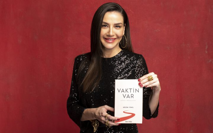 INSTAGRAM’DA BAŞLAYAN YAZI SERÜVENİ: “VAKTİN VAR” KİTAPÇILARDA!