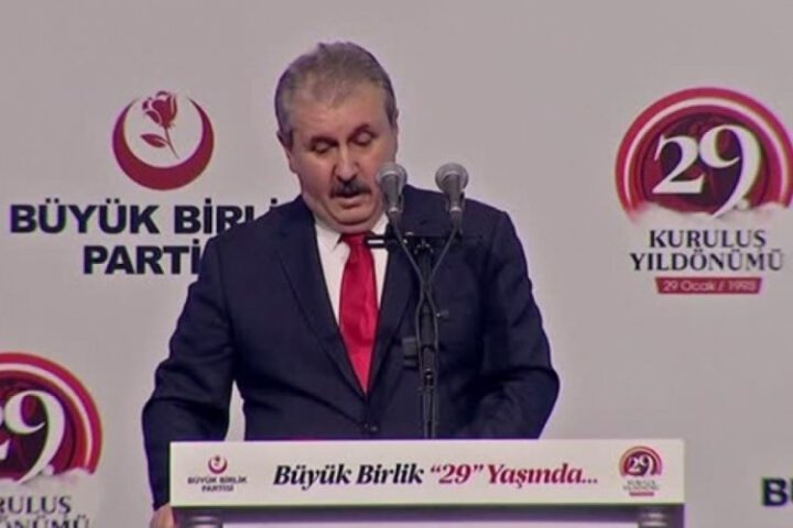 “Bu seçimde Cumhur İttifakı’yla birlikte olacağız”