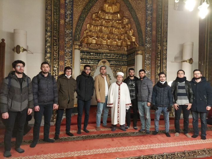 ULU CAMİİ’DE VATANDAŞLARA SAĞLIK HUTBESİ