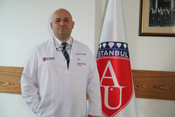 Prof. Dr. Tunç Fışgın “Artan saldırılar, hekimleri yaralamakta ve meslekten soğutuyor”