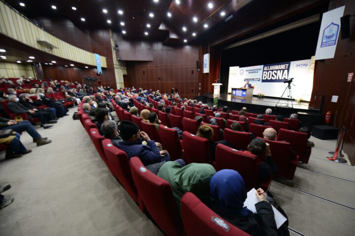 “BURSA İLE BOSNA AYNI GÖNÜL COĞRAFYASININ İKİ KARDEŞ ŞEHRİDİR.”