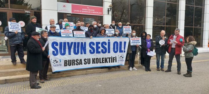 SUYUMUZU KORUYALIM, YAŞAMI SAVUNALIM