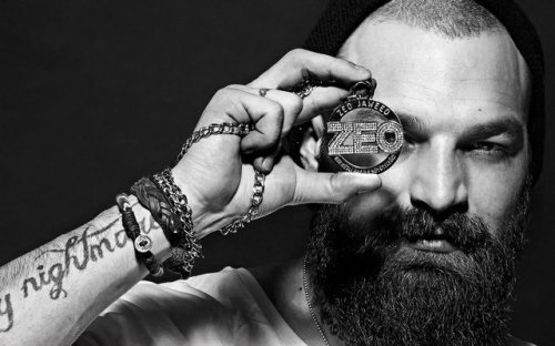 ZEO JAWEED’DEN BİR SINGLE DAHA: “NE VARSA KAFAMIZDA”