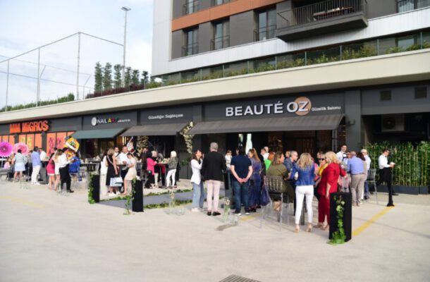 Güzelliğin Sağlıkçası Bursa’da… Beaute Oz’da Renkli Yaza Merhaba Daveti