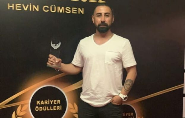 Çağdaş Sincer muhteşem gecede ödülünü aldı!