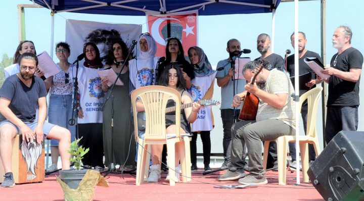 Müşküle’de Nazım Hikmet’i Anma Etkinliği Büyük Usta İçin Konser ve Şiir Dinletisi Tarihi Yolculuğa Çıkardı