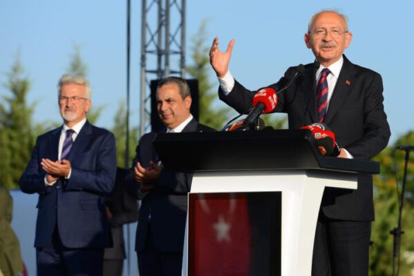 Lozan Barış Antlaşması’nın 99.yılında Rumeli ve Balkan göçmenleri Nilüfer’de buluştu Kılıçdaroğlu, Lozan’ın önemine vurgu yaptı