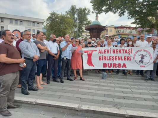 Her saldırıya rağmen 72 millete bir nazarla bakmaya devam ettik