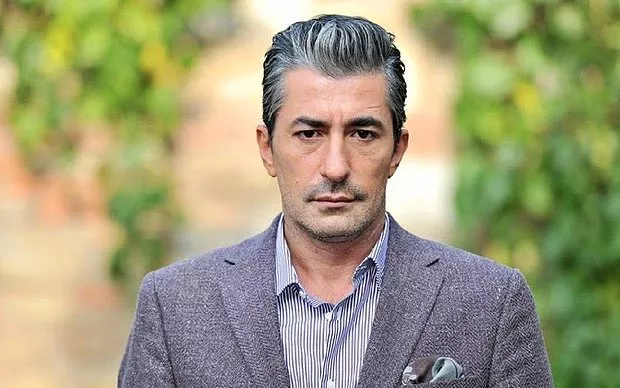 ERKAN PETEKKAYA’NIN HEM YAPIMCISI HEM ROL ARKADAŞI OLDU