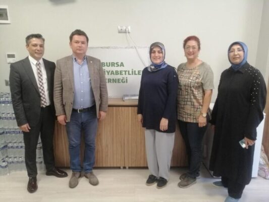 TİP-1 DİYABETLİ ÇOCUKLARIN AİLELERİ VERİLEN SÖZLERİN TUTULMASINI BEKLİYOR