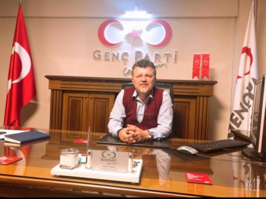 GENÇ BURSA; Yardımcı Hizmetler Bağlamında Çalışan Personel Derhal Devlet Memurluğu Vasfına Alınmalıdır!