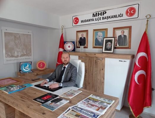 MHP MUDANYA; Türkyılmaz bunca yıl görevde olup, gereksiz birçok şeye para bulan ama bir tane bile engelli araç şarj dolum istasyonu kurmadı!