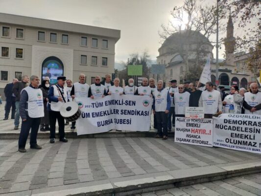 TÜM EMEKLİ SEN BURSA; “Emeklileri Neden Sefalete Sürüklediniz!”