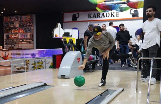 BEYLİKDÜZÜ’NDE “ÖDÜLLÜ BOWLİNG TURNUVASI” HEYECANI