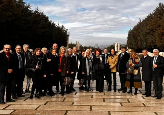 Bursa UNESCO Derneği Üyeleri Ata’nın Huzurunda!