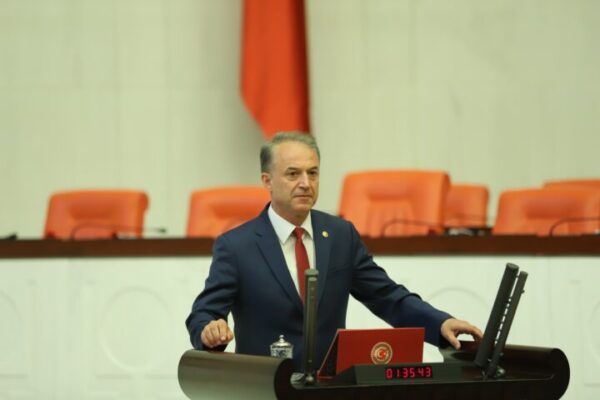 CHP’li Özkan; Bakanlığa Göre İmar Affı’nda Sorumluluk Vatandaşındır.