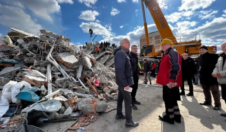 DÜNGİAD DEPREM BÖLGESİNE ZİYARETLERDE BULUNACAK