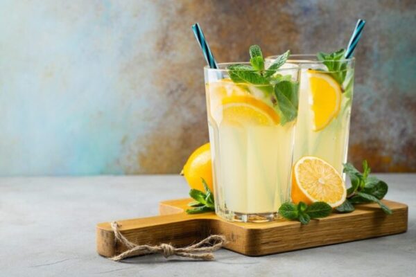 Ramazan sofralarına limonata ferahlığı