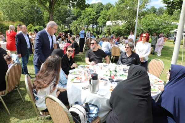 Çölyaklı vatandaşlarla glütensiz kahvaltı