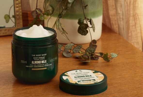 THE BODY SHOP’UN VÜCUT BAKIM SERİLERİYLE KURU CİLTLERE ELVEDA