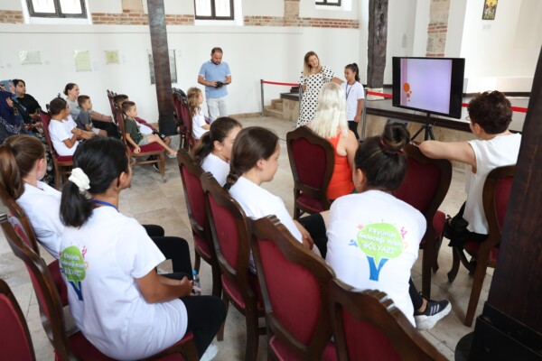 Ziyaretçilere Gölyazı’nın tarihini ve değerlerini çocuklar aktaracak