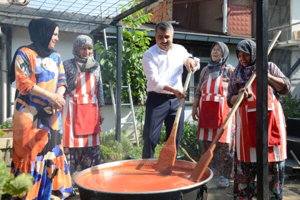 KADINLAR ÜRETİYOR YILDIRIM KAZANIYOR