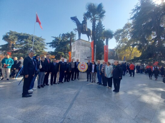 29 Ekim Cumhuriyet Bayramına Demokrat Kutlama!