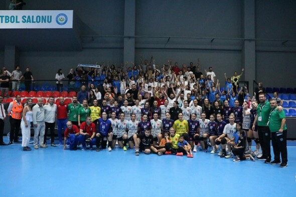 Büyükşehir Belediyespor, EHF Avrupa Kupası’nda tur atladı