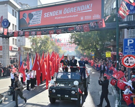 Cumhuriyet Bayramı’nda Bursa’ya yakışan kutlamalar