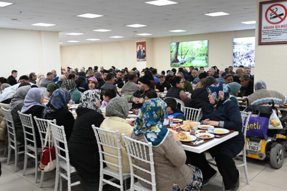 Kent Lokantası’ndaki iftarlar birlik ve beraberliği güçlendiriyor