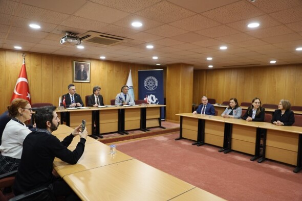 Belediye-üniversite-sivil toplum arasında örnek iş birliği